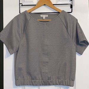 Grey cropped top